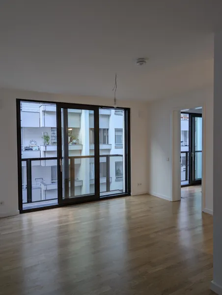 Moderne 2-Zimmer-Neubauwohnung nahe Maybachufer — photo 1